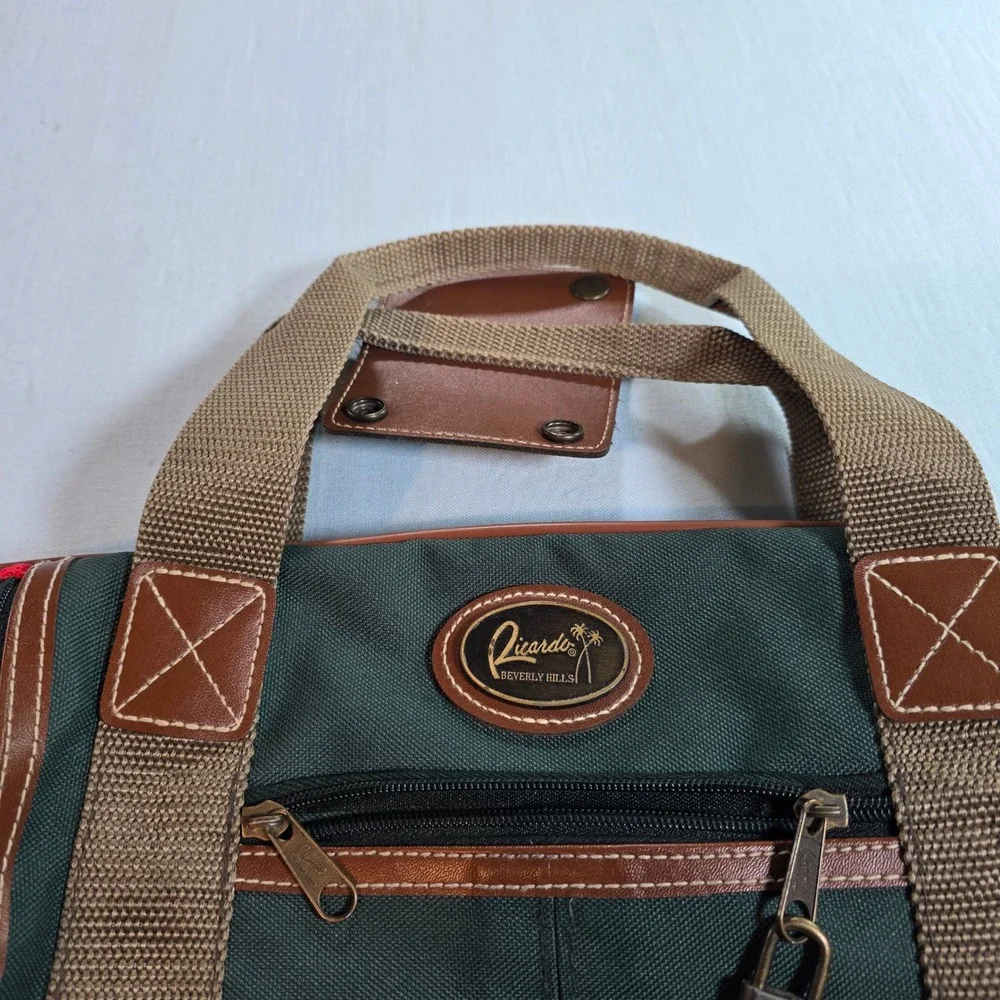 Ricardo Beverly Hills Green Canvas Duffel Bag Travel Carry On Weekend Bag